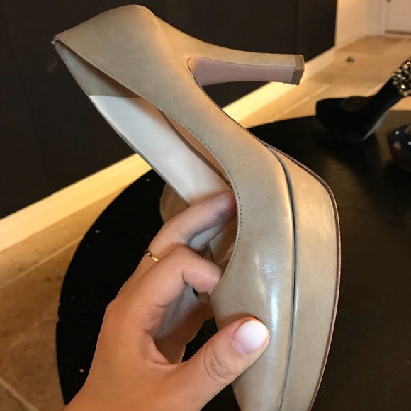 Prada shoes. Very good condition! - Picture 6 of 8
